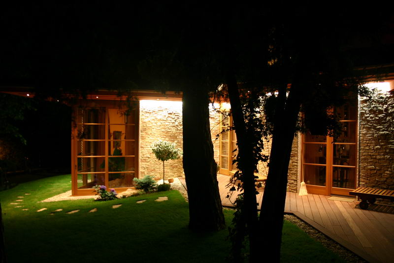 slideshow image